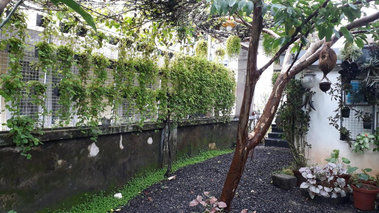 ホテル Bethel Residency Kochi エクステリア 写真