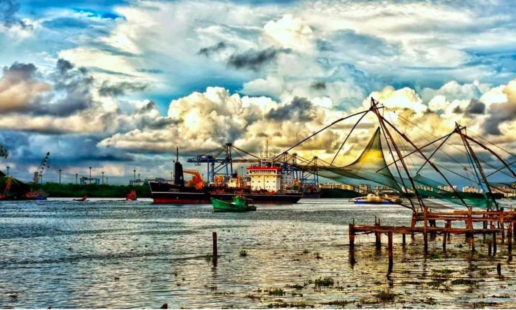 ホテル Bethel Residency Kochi エクステリア 写真