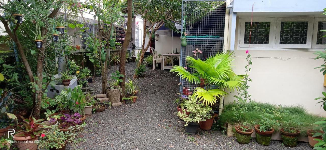 ホテル Bethel Residency Kochi エクステリア 写真